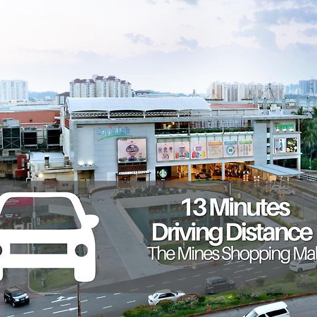Smile Hotel C180 Cheras Selatan Exterior photo